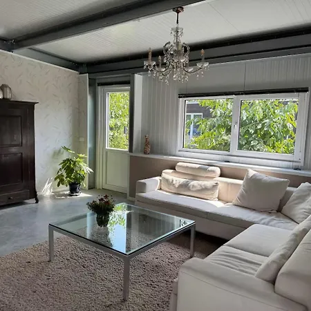 Private Retreat *