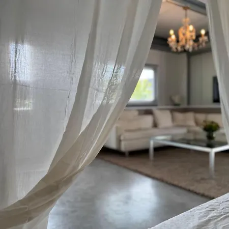 Private Retreat דירה